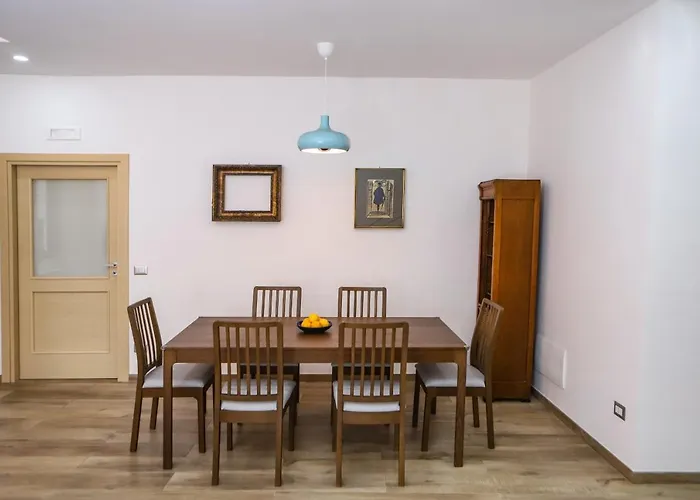 Tribunali Family Apartment By Wonderful Italy
